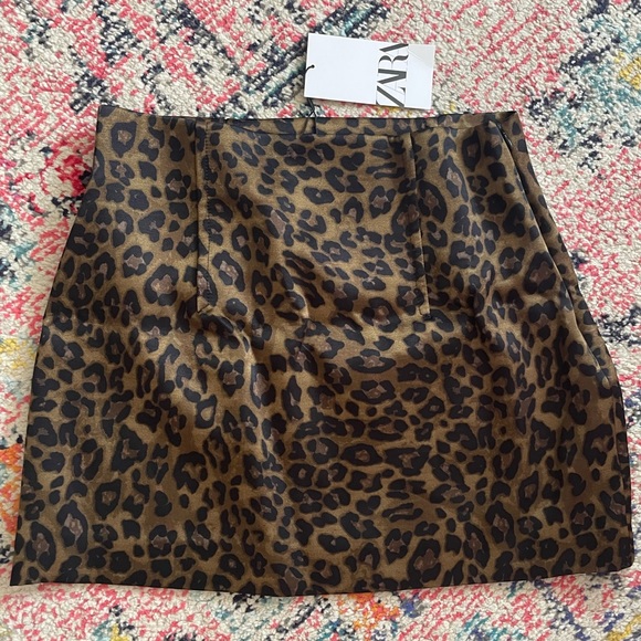 Zara animal print mini skirt NWT - Picture 3 of 4